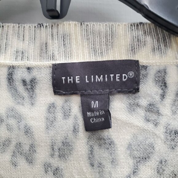 The Limited Women's Gray Animal Print Button Front Long Sleeve Knit Cardigan M - Picture 4 of 6